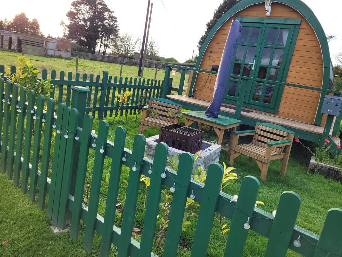 Cosy Glamping Pod Glamping In St Austell Cornwall Lanivet エクステリア 写真
